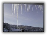 Eiszapfen am Balkon